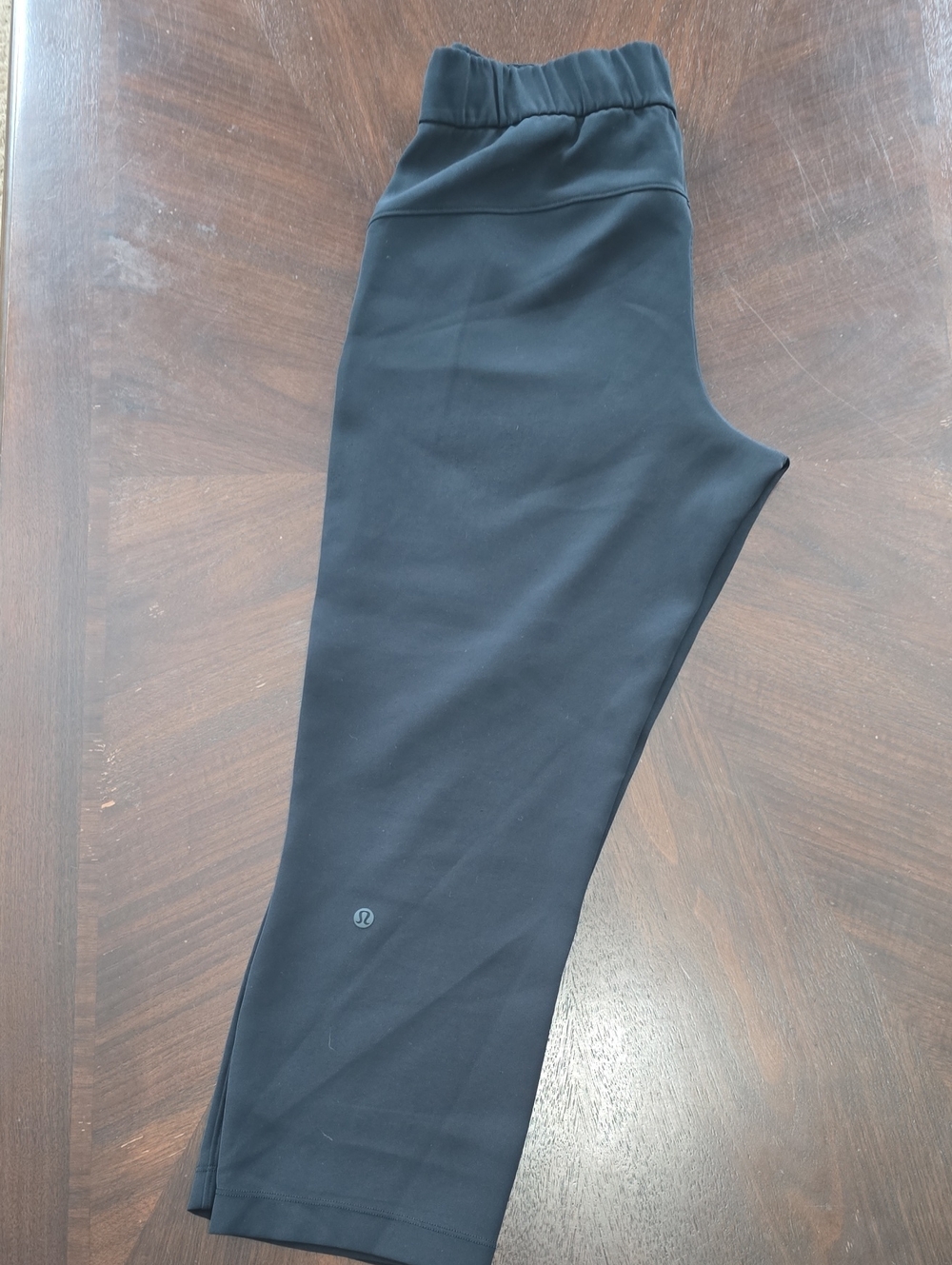 Lululemon Athletica Cropped Black Joggers